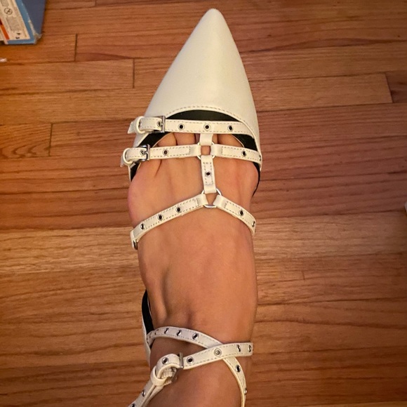 Nine West Strappy Flats - Picture 3 of 4